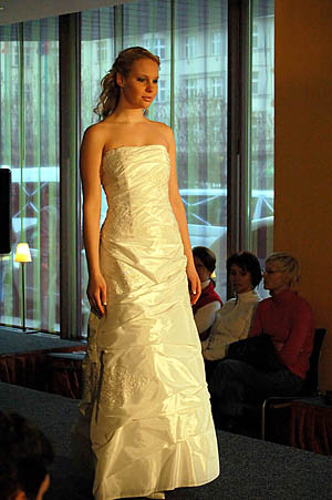 Módní pøehlídka Svatební veletrh Praha 2009 - hotel Diplomat