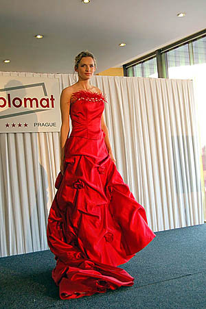 Módní pøehlídka Svatební veletrh Praha 2009 - hotel Diplomat